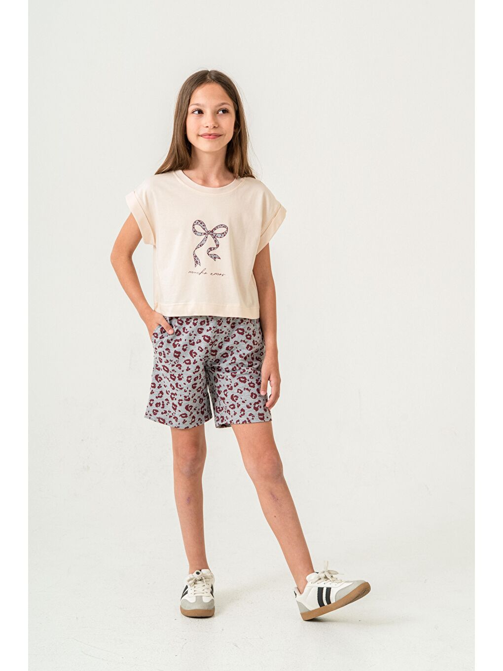 Gri Mucho Amor Baskılı  Kız Çocuk Şort - Tişört Takımı-1