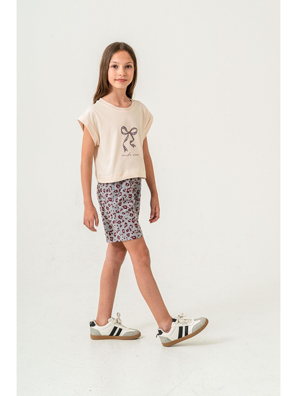 Gri Mucho Amor Baskılı  Kız Çocuk Şort - Tişört Takımı-3