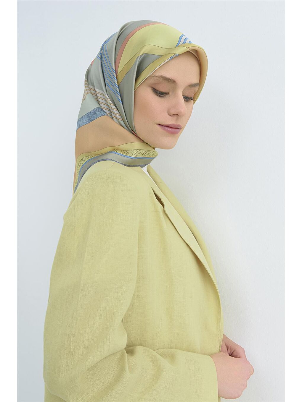 Yeşil Saf İpek Sura Eşarp 9521D 82