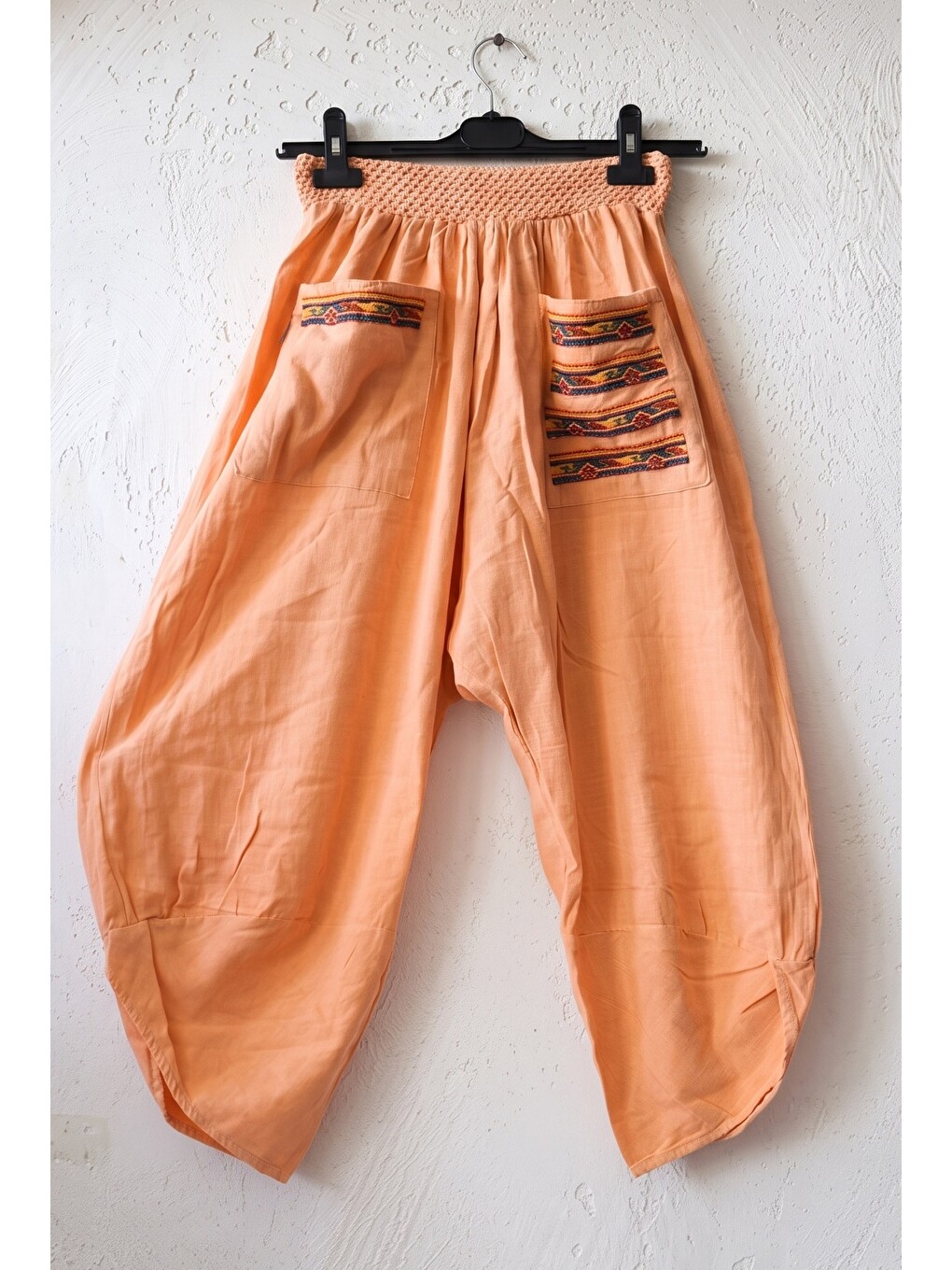 Pembe Somon Rengi Nakışlı Cepli Lastikli Bel Şalvar Paça Casual Keten Görünümlü Dokuma Pantolon 90 68-1