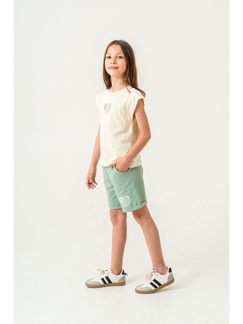 Yeşil Dance With Your Heart Baskılı  Kız Çocuk Şort - Tişört Takımı-2