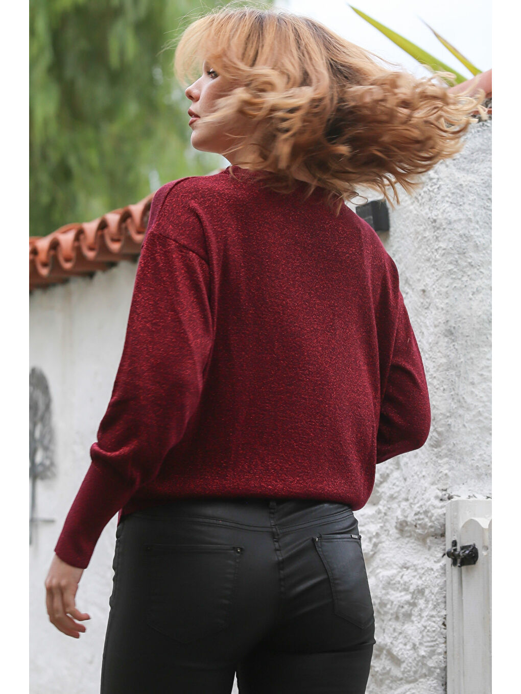 Bordo Yuvarlak Yaka Uzun Kol İnce Simli Triko Kazak 65 62-5