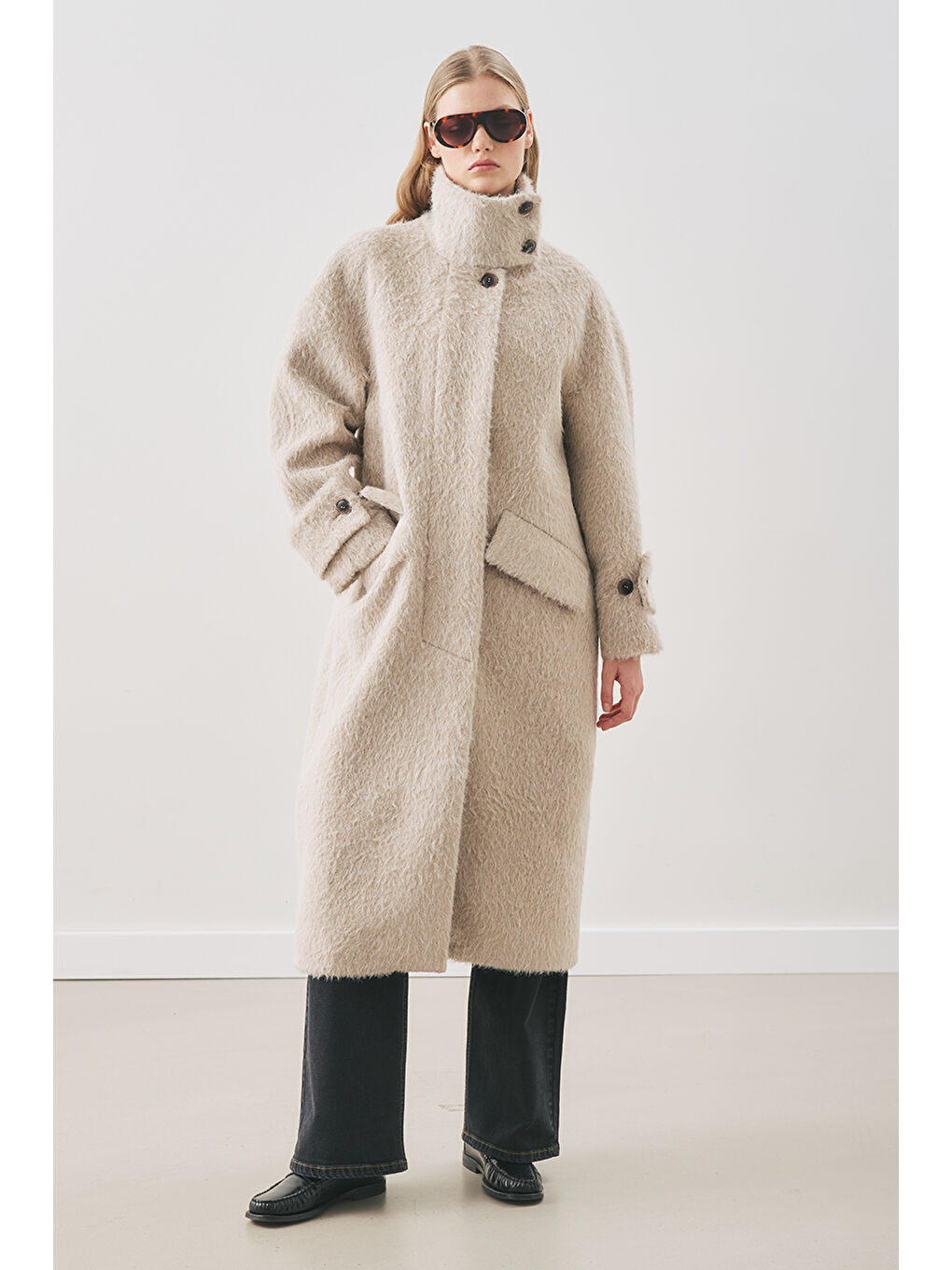 Bej Bouchle Geniş Yakalı Kaban Vizon-5