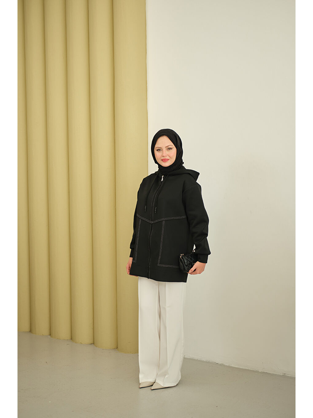 Kadın Dikiş Detay Kapüşonlu Hırka Siyah-4