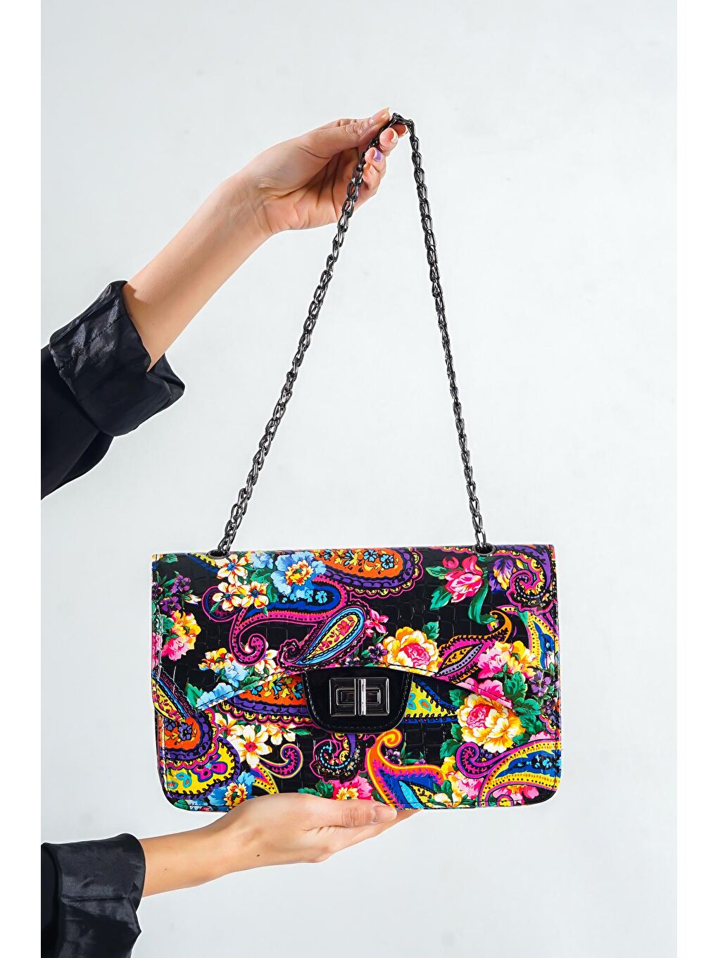 Siyah Parma Kadın Omuz Çantası-2