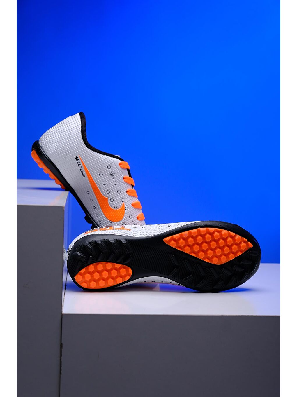 Beyaz W441 Çocuk Halı Saha Krampon Futbol Ayakkabısı-3