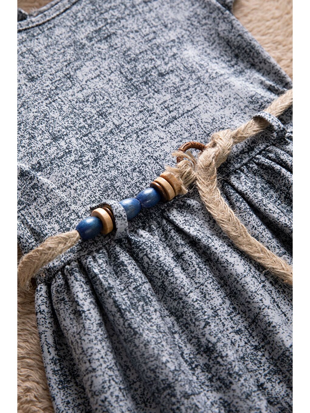 Lacivert Çiçek Desenli Hasır Kuşaklı Kısa Kol Kız Çocuk Elbise 22649-1