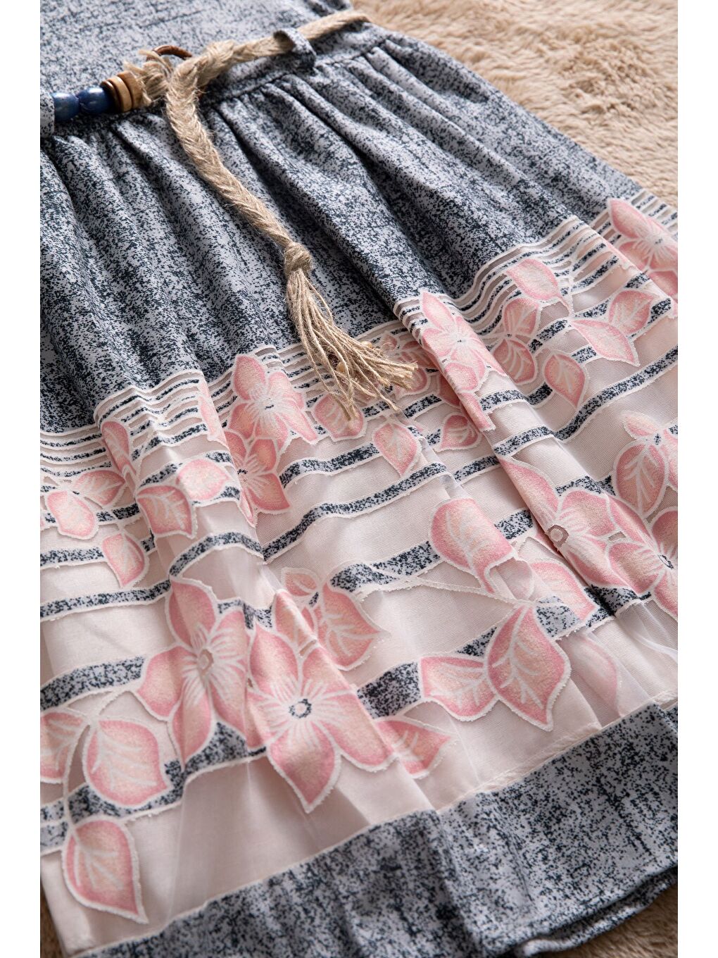 Lacivert Çiçek Desenli Hasır Kuşaklı Kısa Kol Kız Çocuk Elbise 22649-2