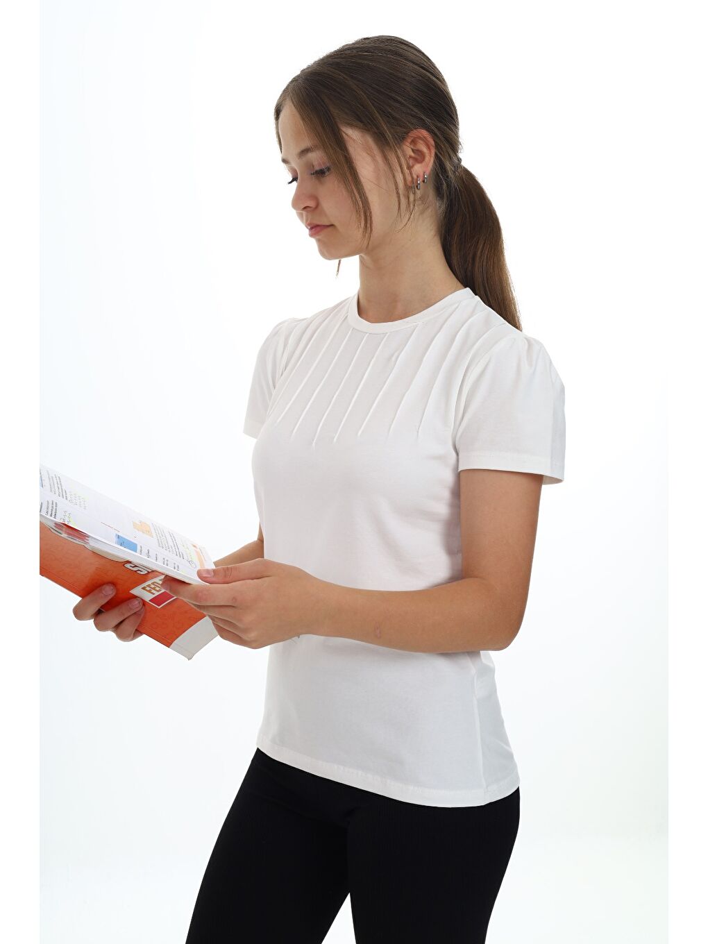 Ekru Kız Çocuk Okul Tişört-3