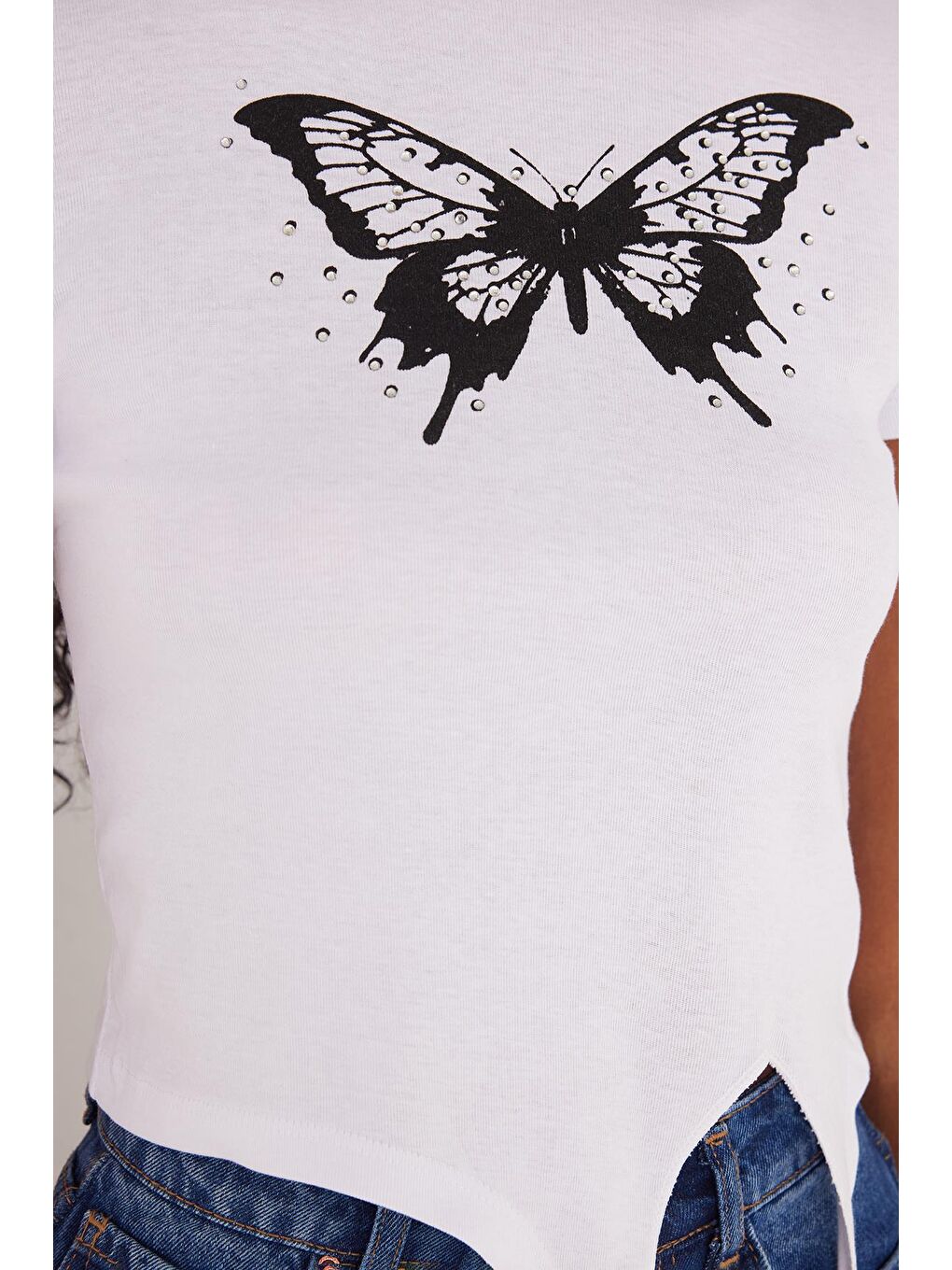 Kadın Slim Fit Dar Kesim Kısa Kollu Bağlamalı Bisiklet Yaka Baskılı Beyaz Tişört-2