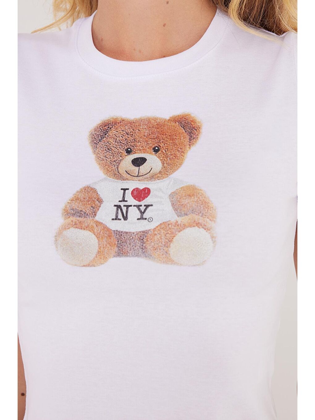 Kadın Slim Fit Dar Kesim Kısa Kollu Bisiklet Yaka Baskılı Beyaz Tişört-2