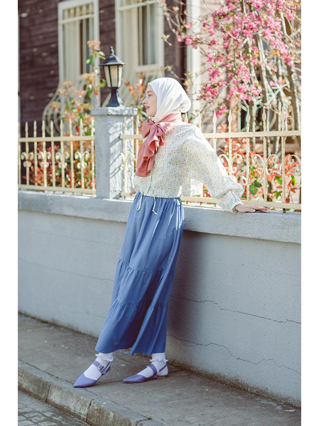 Mavi Gipe Detaylı Uzun Etek