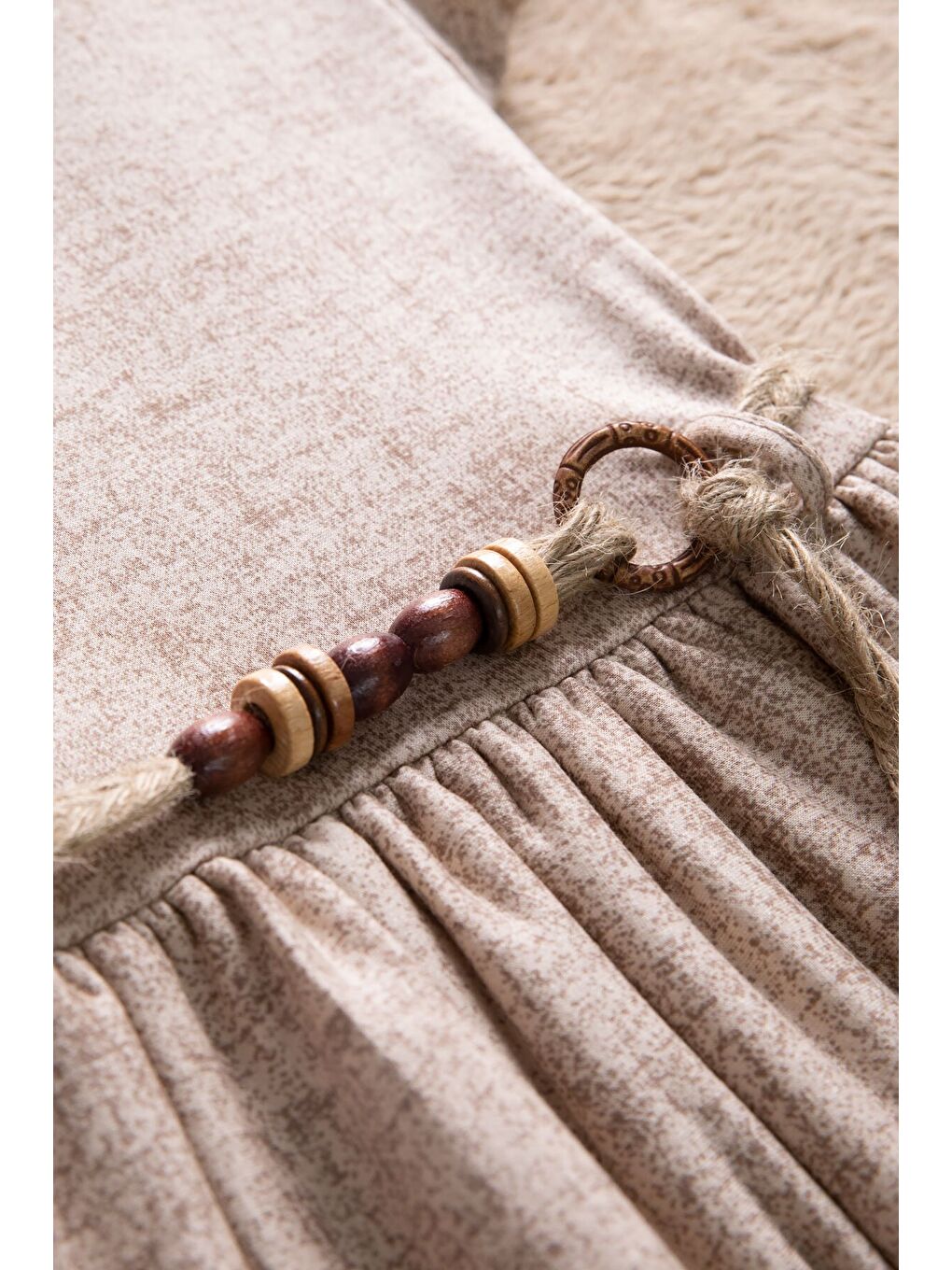 Kahverengi Çiçek Desenli Hasır Kuşaklı Kısa Kol Kız Çocuk Elbise 22650-1