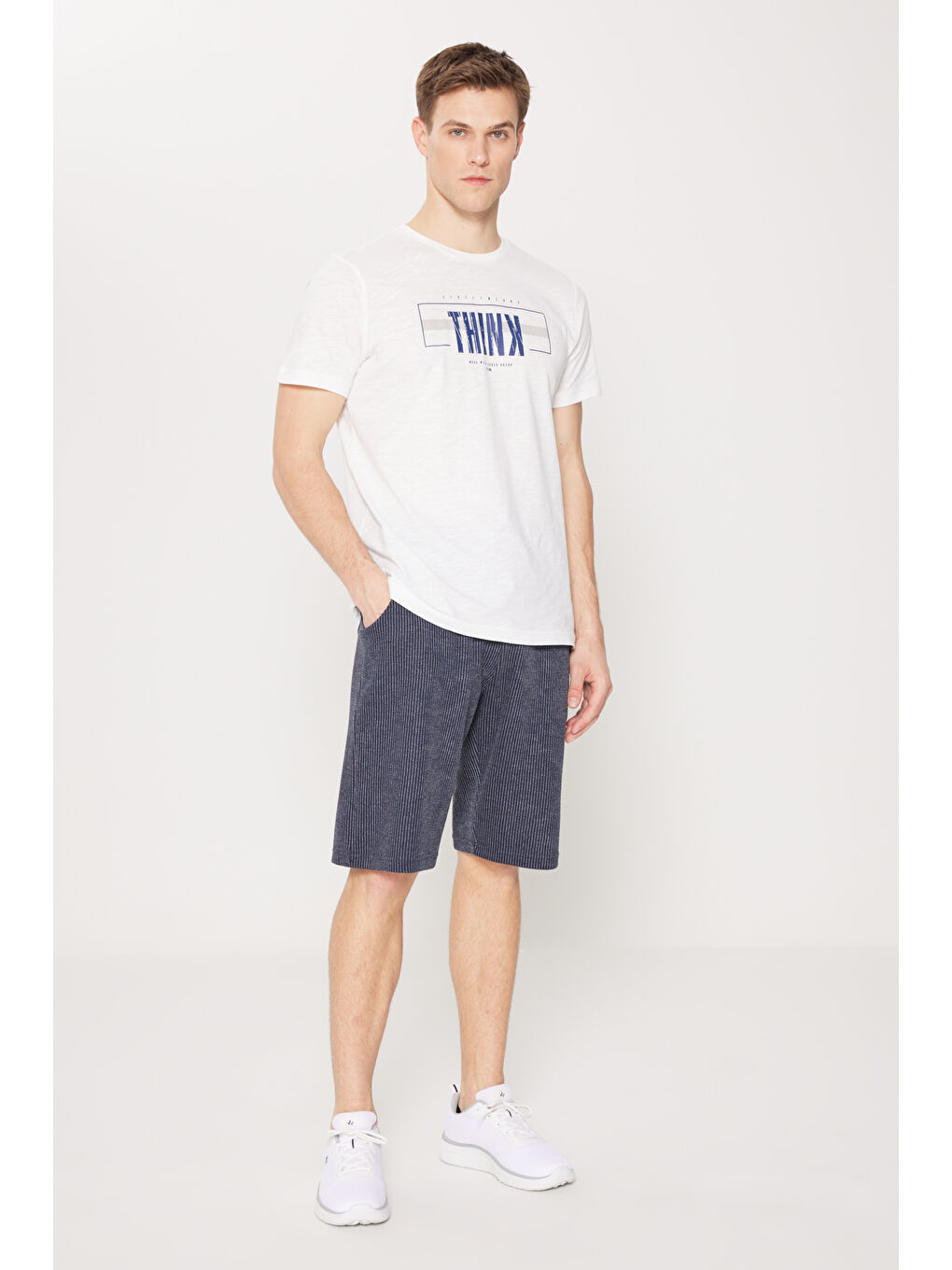 Erkek Ekru Standart Fit Normal Kesim Bisiklet Yaka Pamuklu Baskılı Pijama Takımı-1