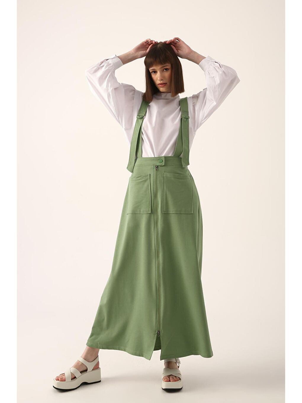 Yeşil Askılı Cepli Fermuarlı Etek-4