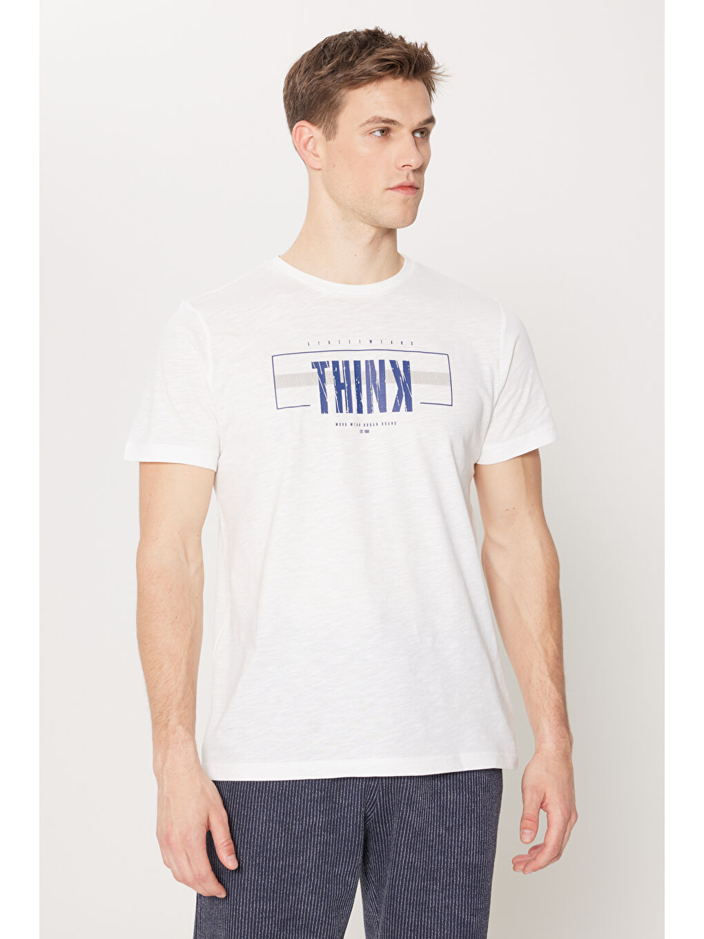 Erkek Ekru Standart Fit Normal Kesim Bisiklet Yaka Pamuklu Baskılı Pijama Takımı-2