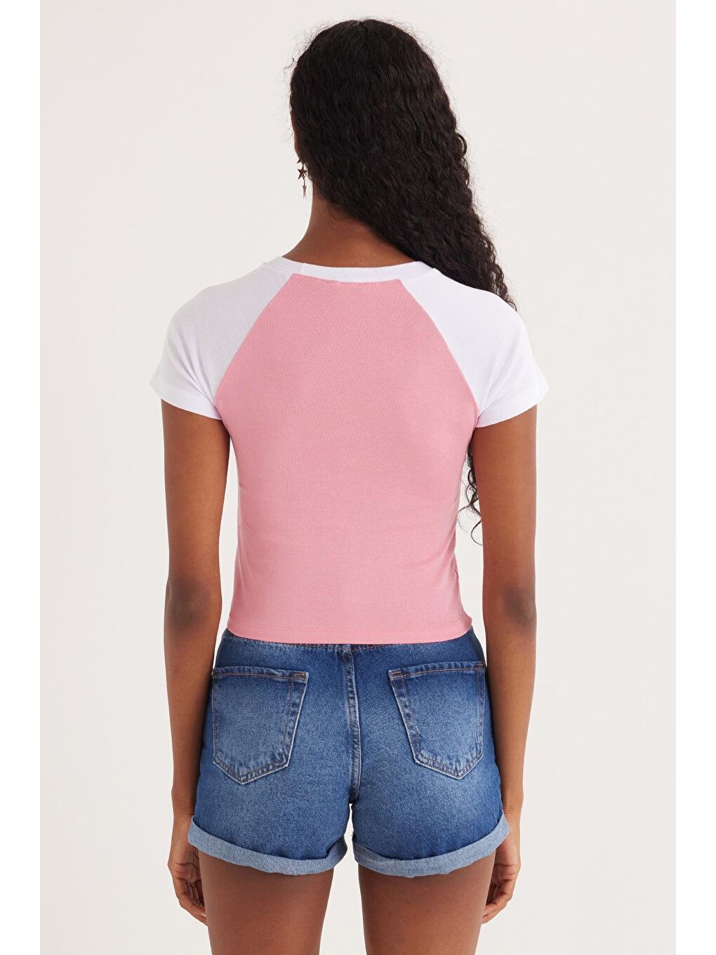 Kadın Slim Fit Dar Kesim %100 Pamuk Kısa Kollu Bisiklet Yaka Baskılı Pembe Tişört-6