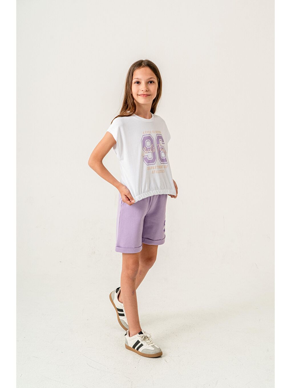 Beyaz 96 Girls Team Department Of Athletics Baskılı  Kız Çocuk Şort - Tişört Takımı-4