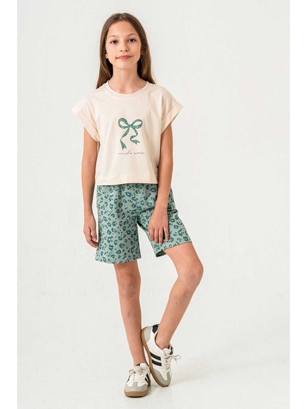 Yeşil Mucho Amor Baskılı  Kız Çocuk Şort - Tişört Takımı-1