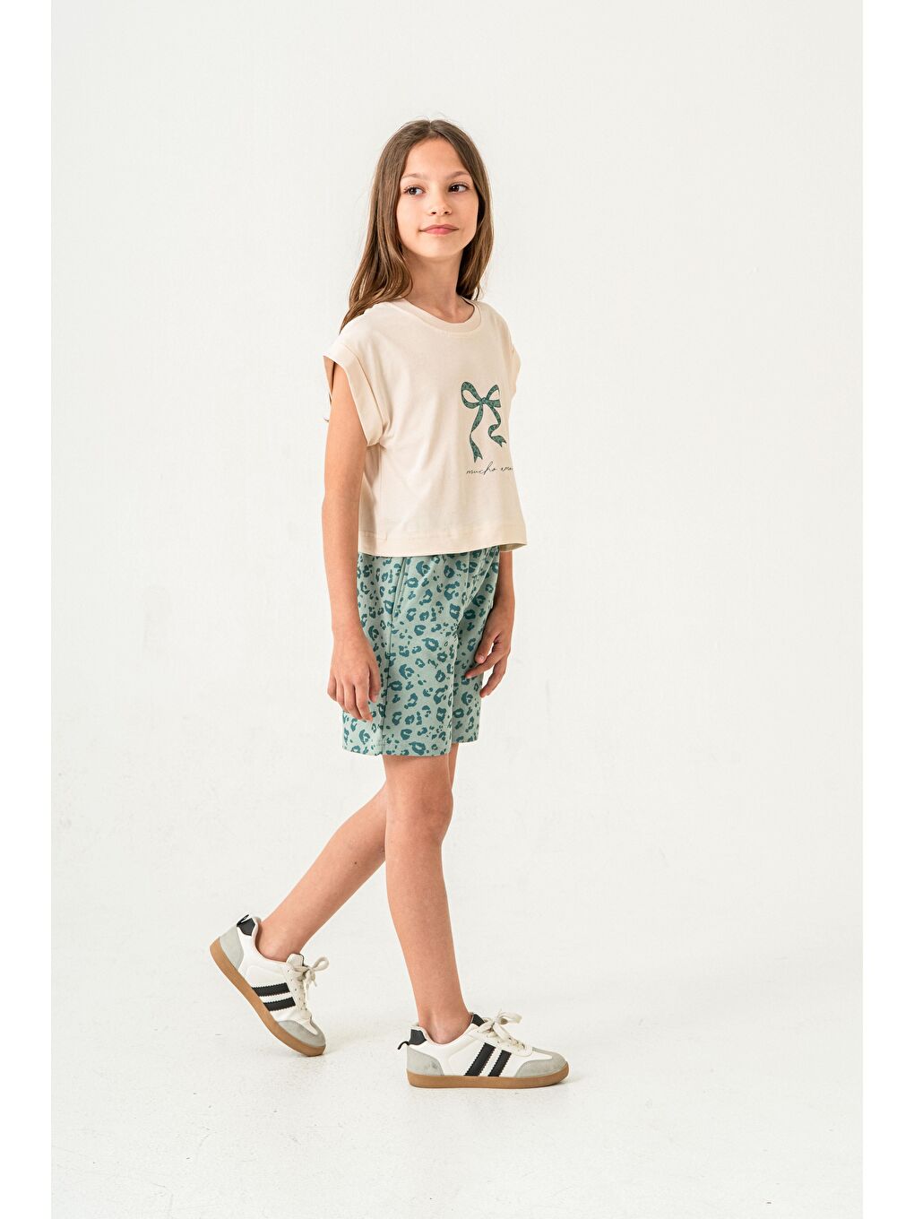 Yeşil Mucho Amor Baskılı  Kız Çocuk Şort - Tişört Takımı-3