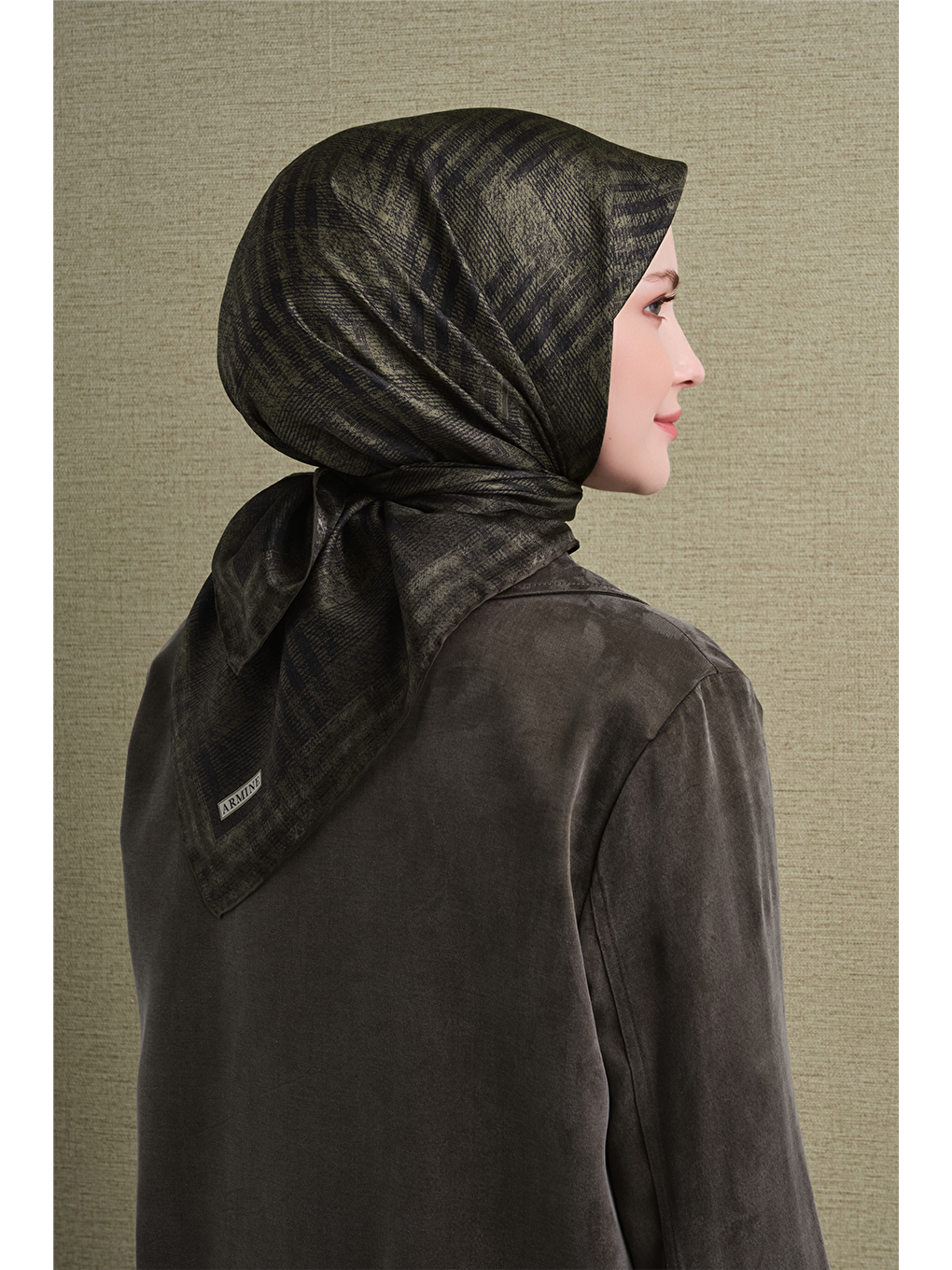 Haki Saf İpek Twill Eşarp 9628d 81-3