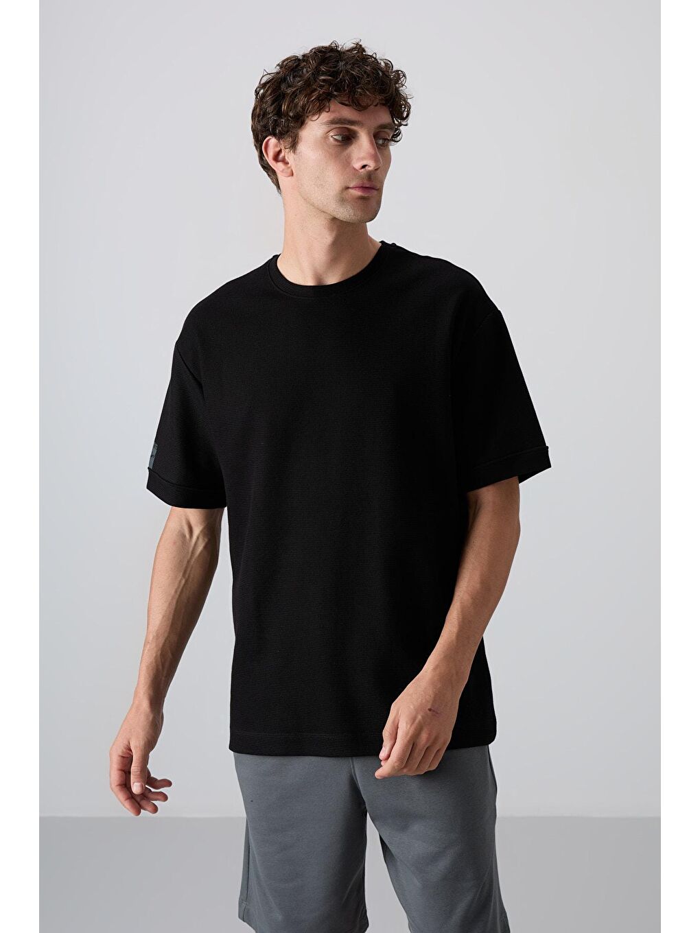 TOMMYLIFE Siyah Pamuklu Kalın Yüzeyi Dokulu Oversize Fit Basic Erkek T-Shirt - 88339 - 3