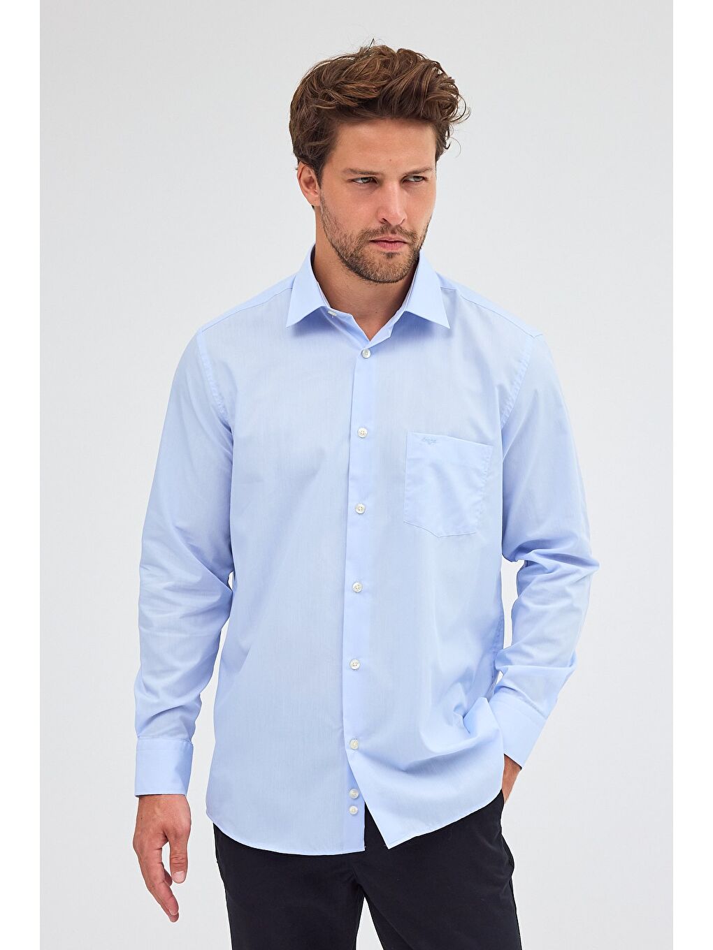 Açık Mavi Sert Yaka Uzun Kol Easy To Iron Comfort Fit Pamuklu Gömlek 1004255300