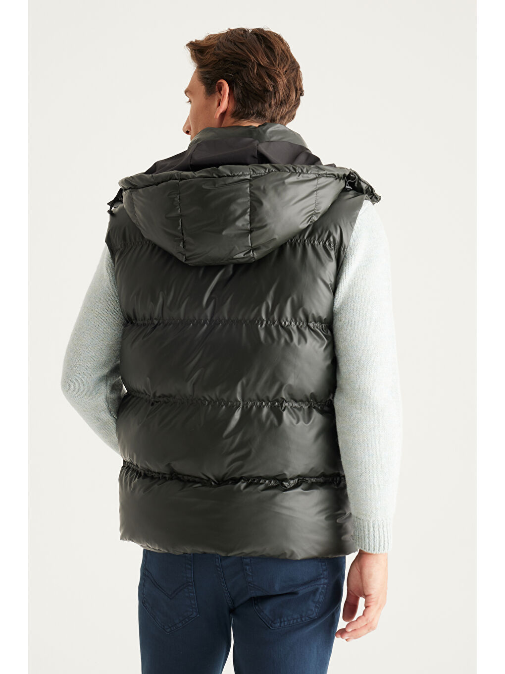 Erkek Yeşil Standart Fit Normal Kesim Kapüşonlu Şişme Yelek-7