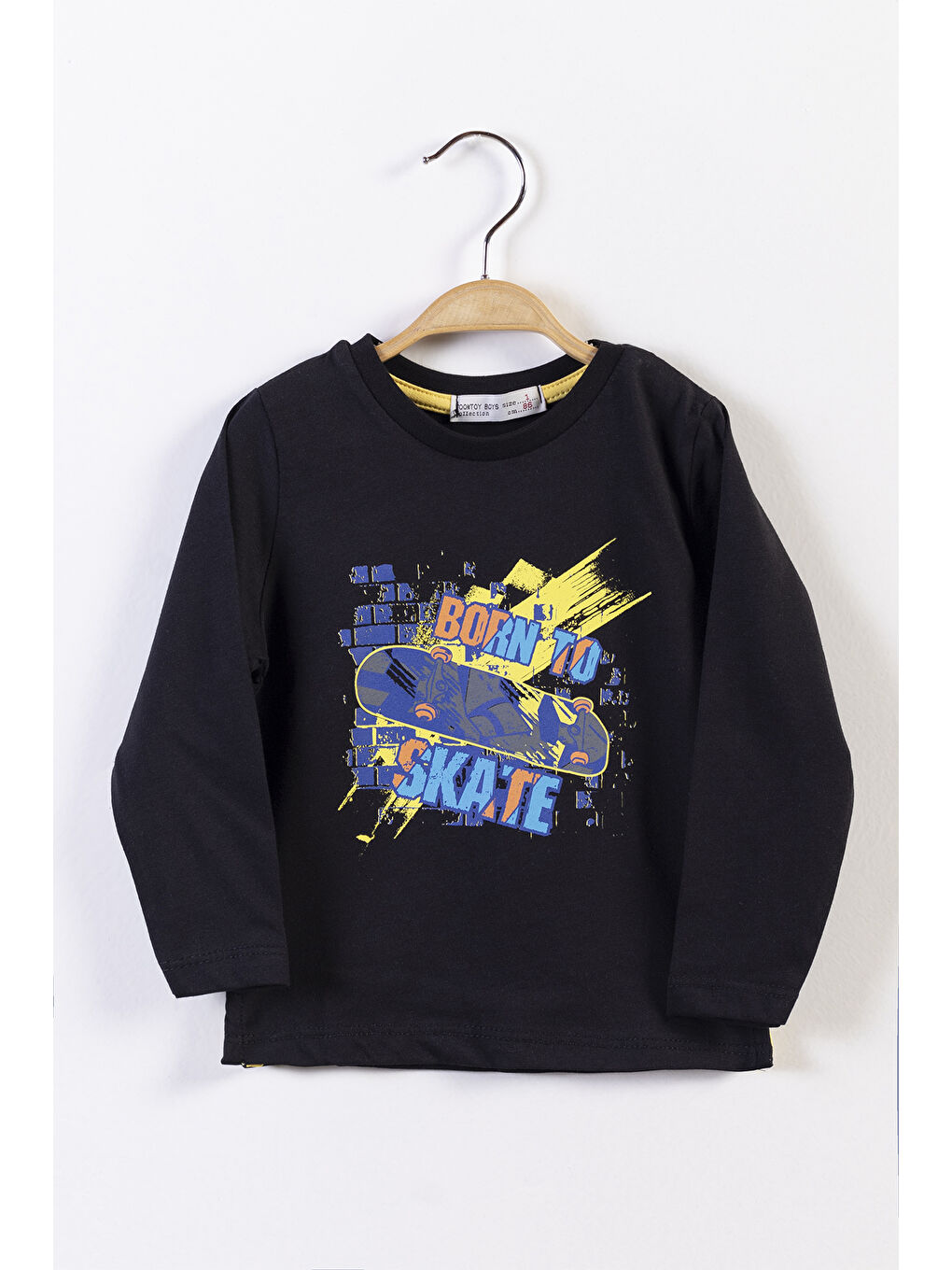 Siyah Erkek Çocuk Kaykay Baskılı Tişört-2