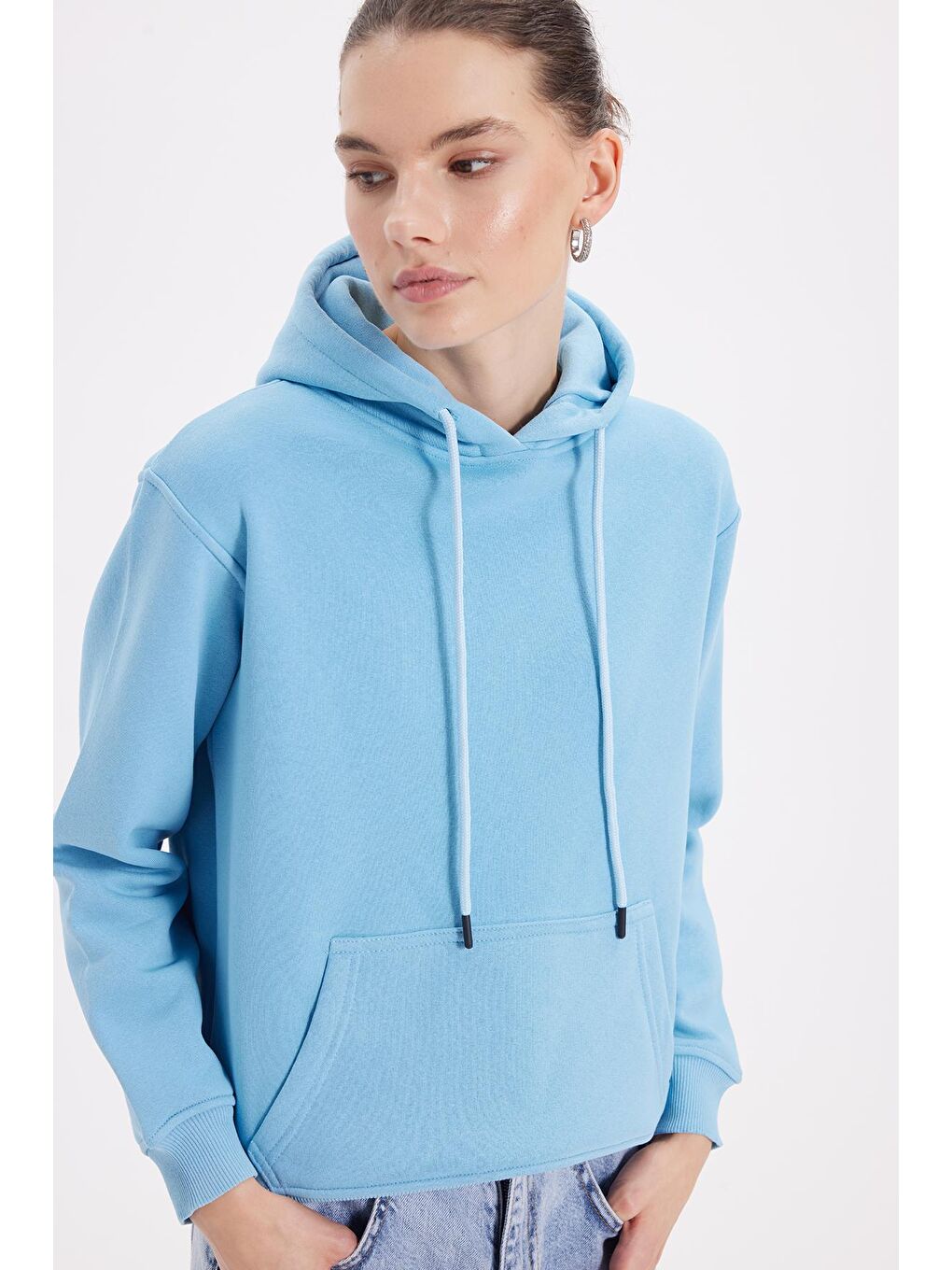 Kadın Relax Fit Rahat Kesim Pamuklu Kapüşonlu Kanguru Cepli Mavi Sweatshirt-4