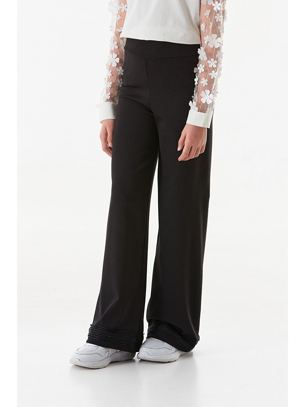 Siyah Fitilli Paçası Taşlı Flare Kız Çocuk Pantolon-2