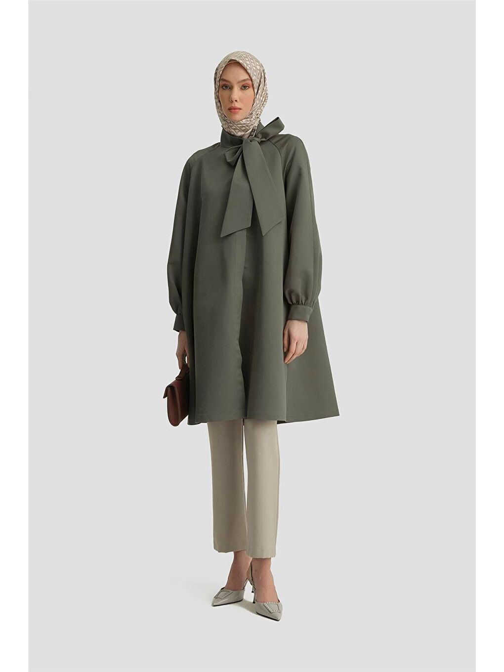 Yakası Fiyonklu Reglan Kollu Kap 25Y7811 Haki