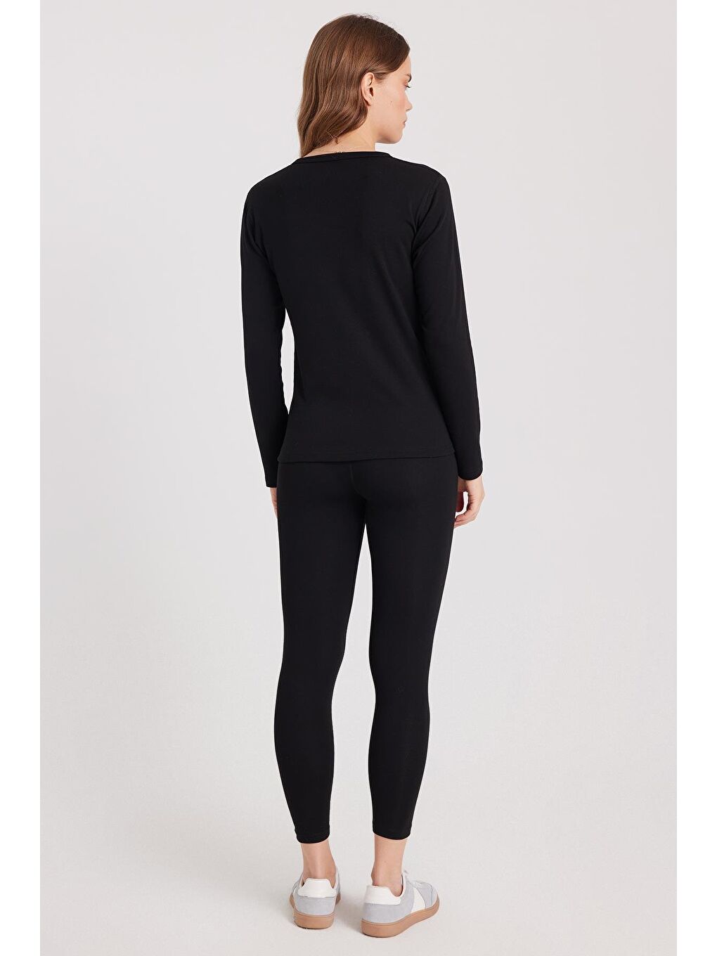 Kadın Slim Fit Dar Kesim Bisiklet Yaka Siyah Termal Alt Üst Takım-6