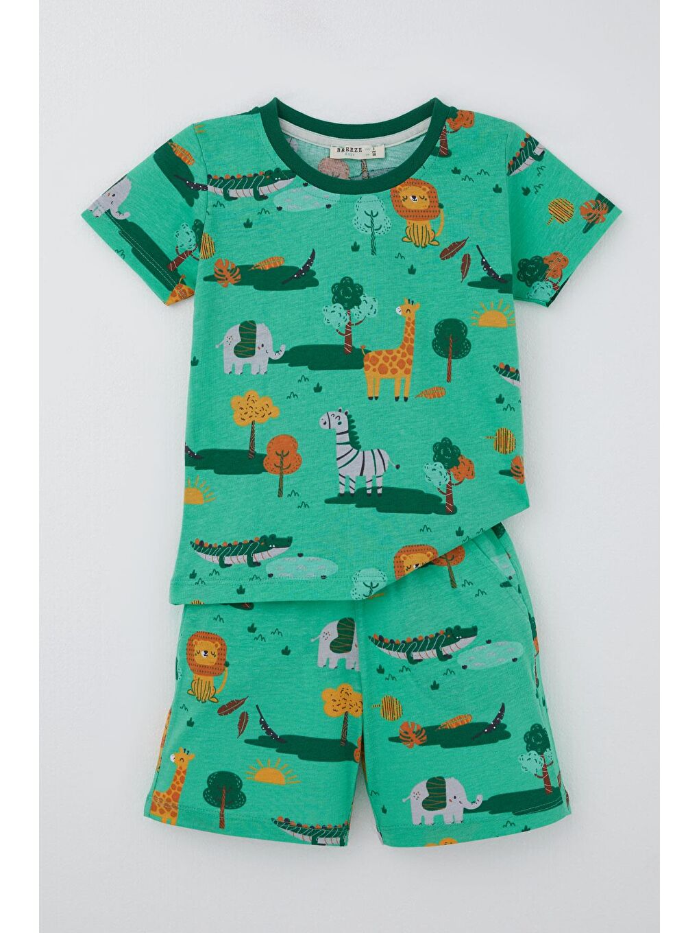 Erkek Çocuk Şortlu Pijama Takımı Safari Temalı Sevimli Hayvancıklar Desenli Yeşil (1.5-5 Yaş)-2