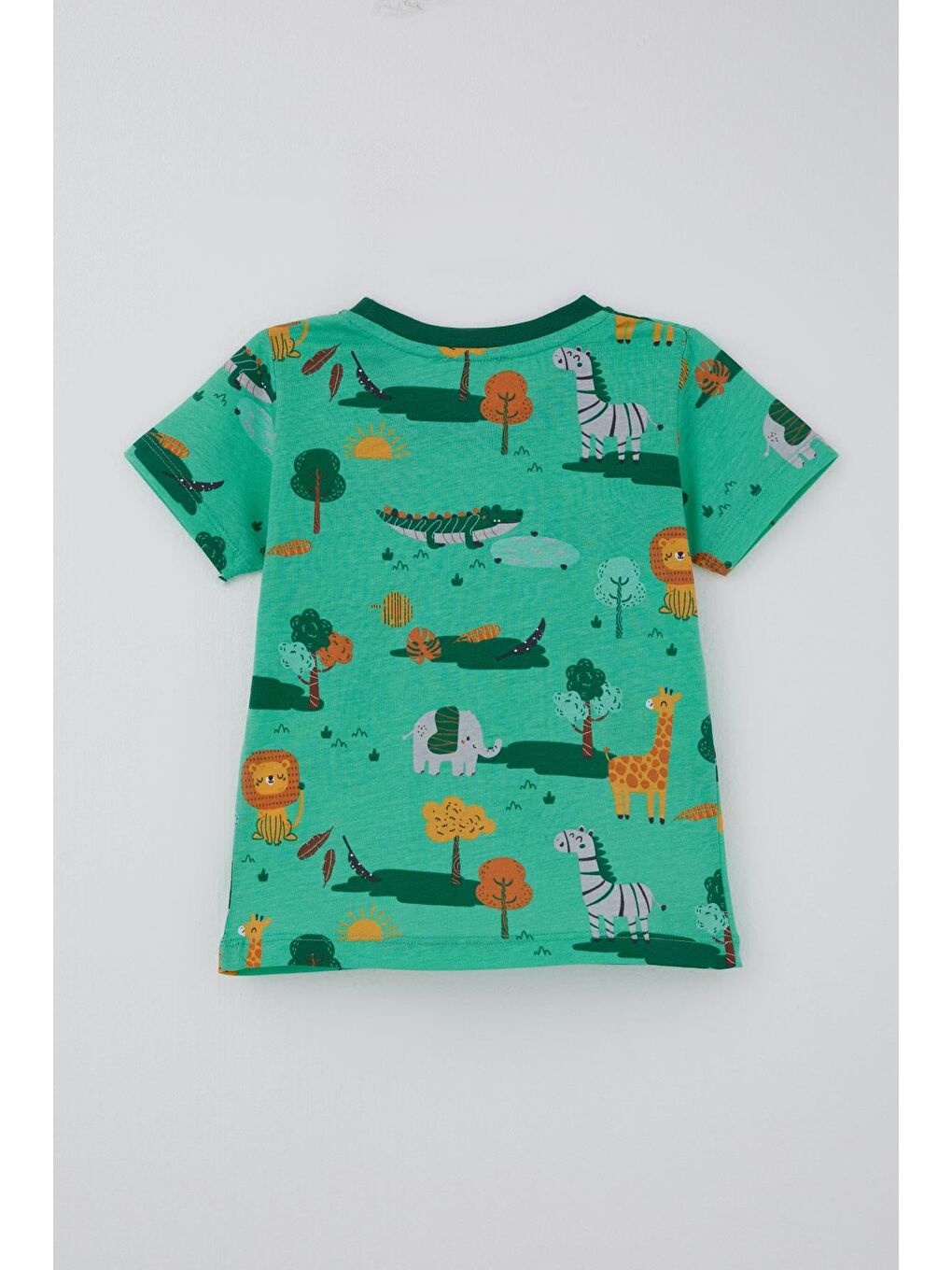 Erkek Çocuk Şortlu Pijama Takımı Safari Temalı Sevimli Hayvancıklar Desenli Yeşil (1.5-5 Yaş)-5