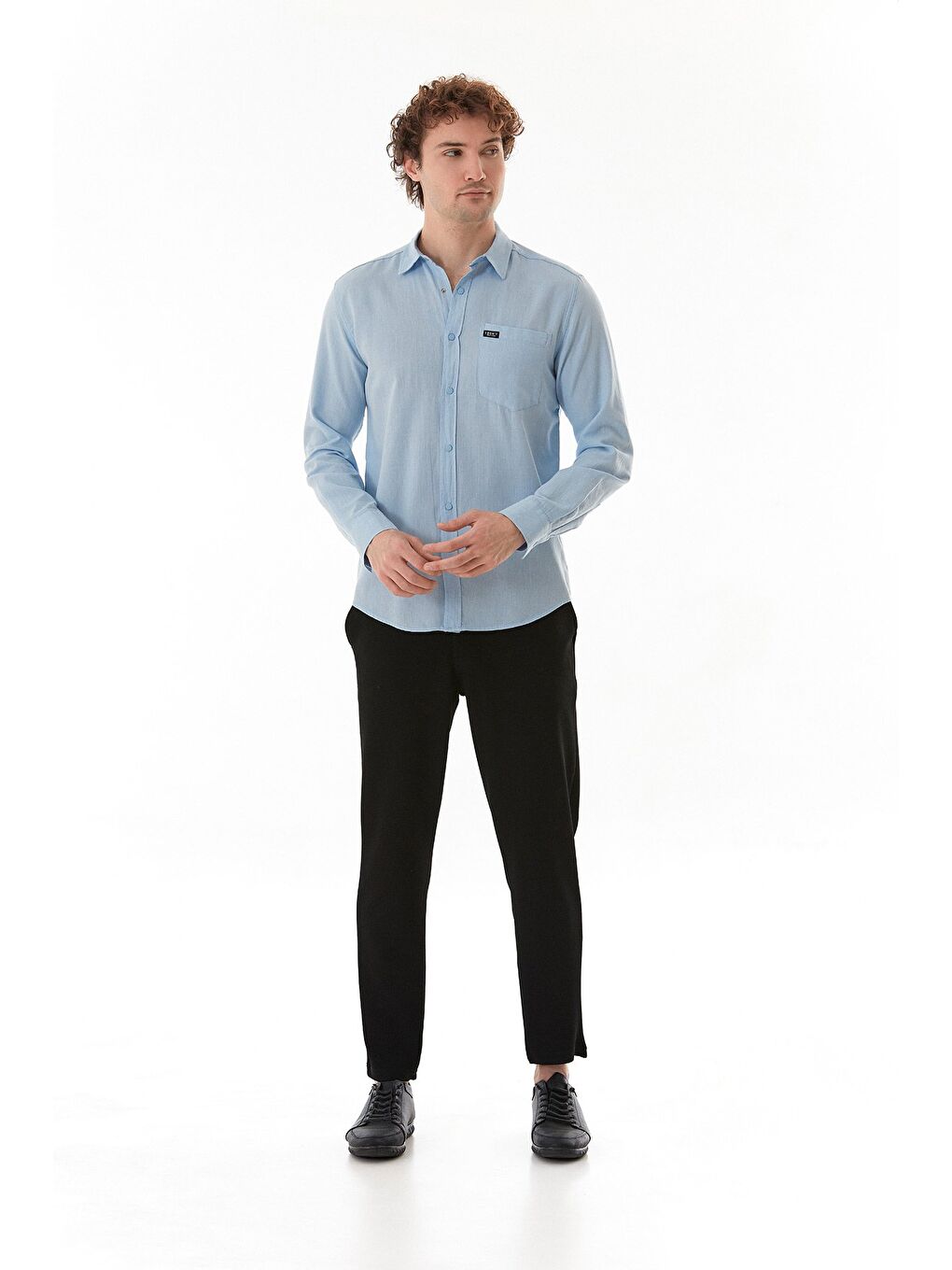 Mavi Armalı Çıtçıtlı Cepli Gömlek-1