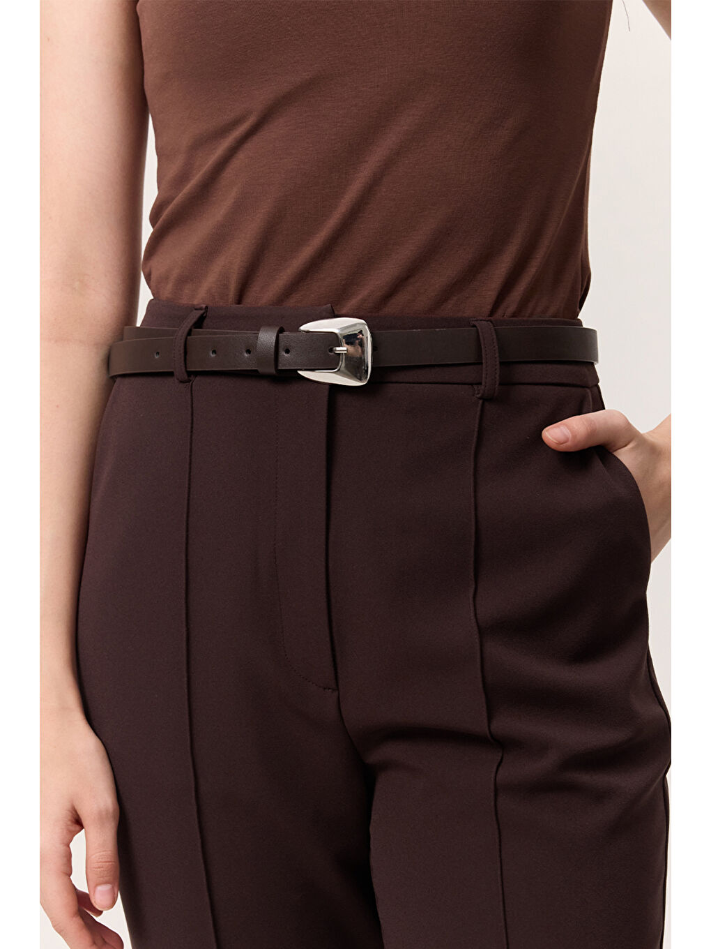 Oval Tokalı Deri Kemer Kahverengi-3