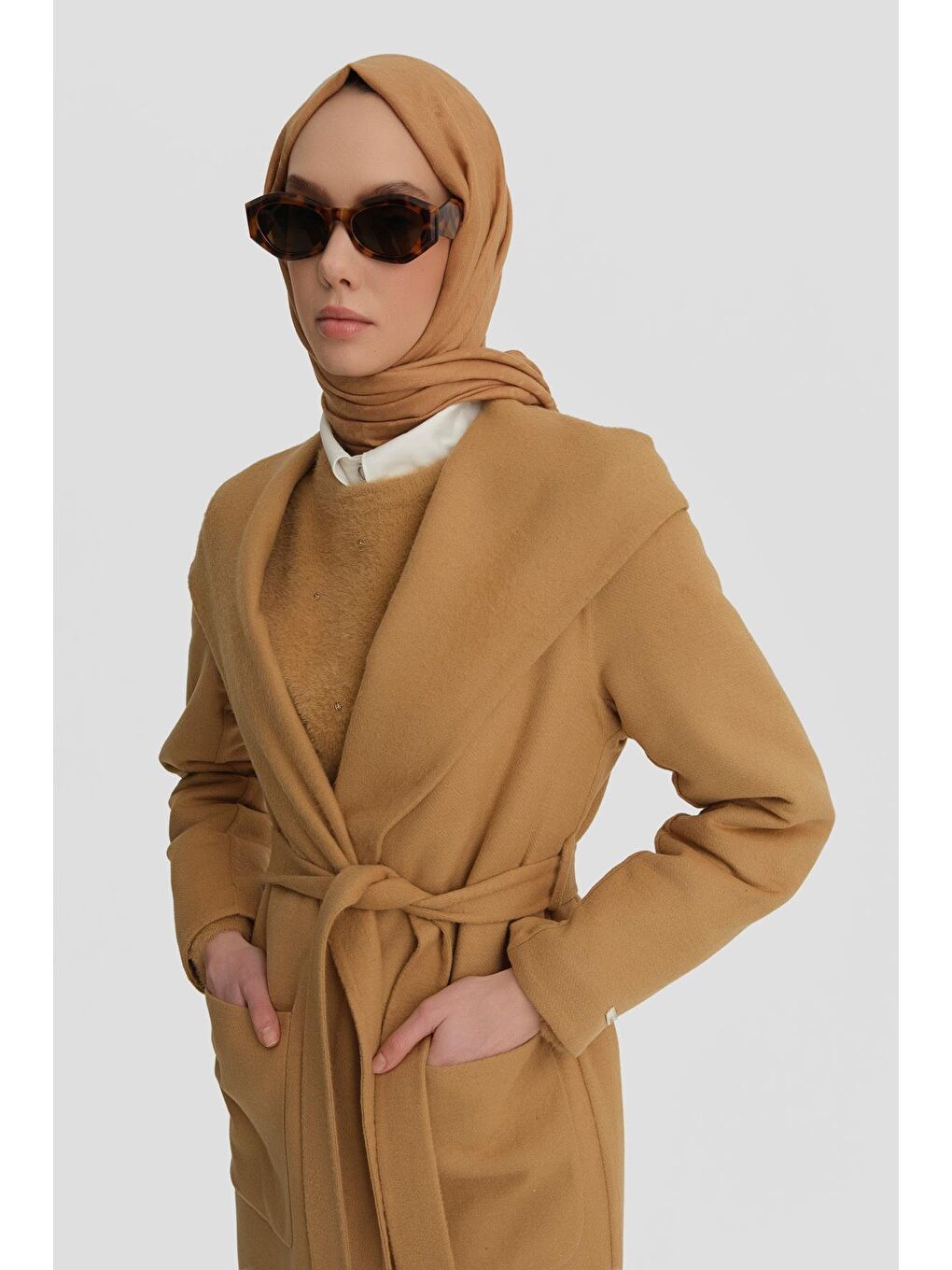 Kahverengi Handmade Kapüşonlu Manto 24K8109 Camel-2