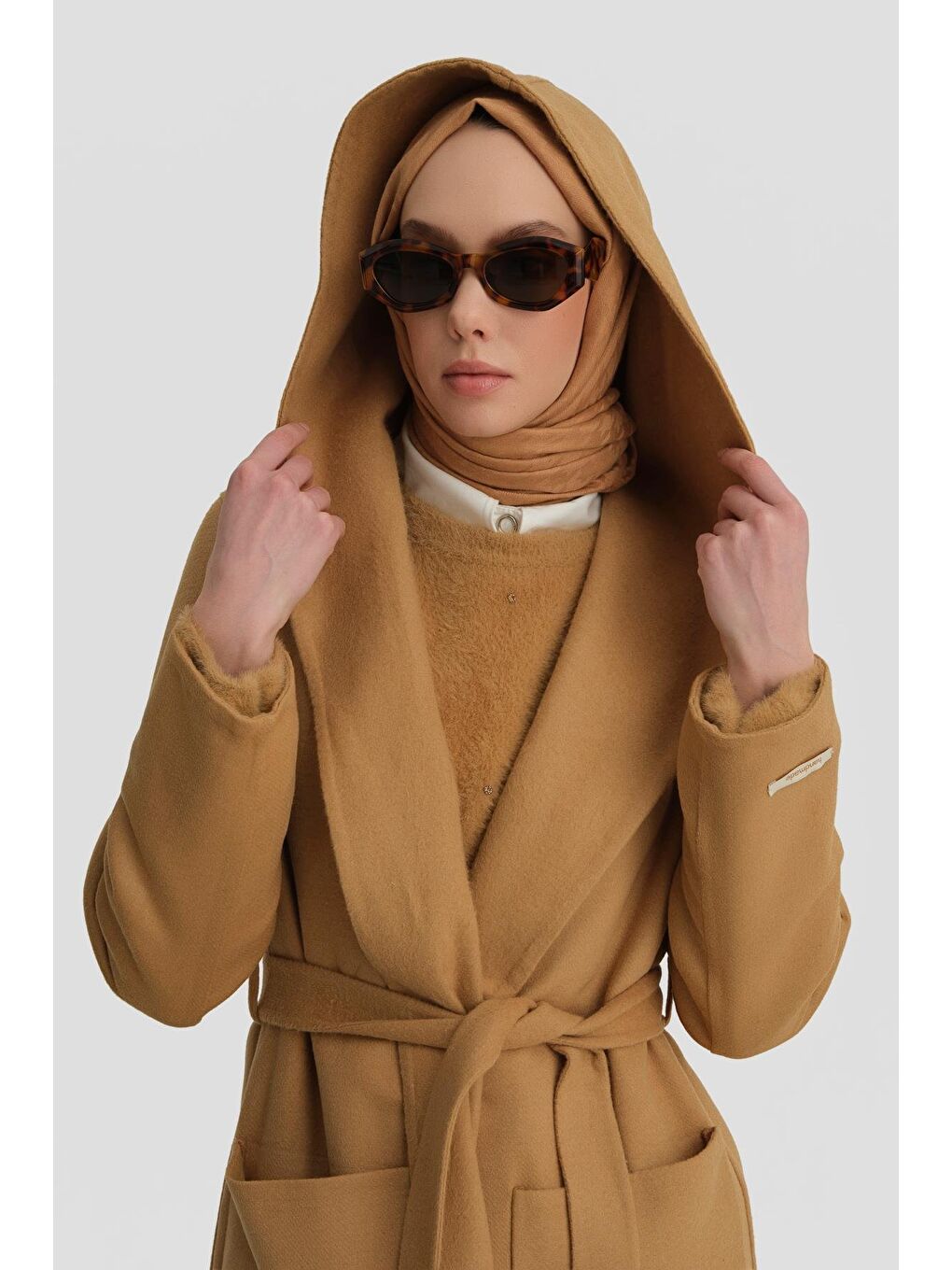 Kahverengi Handmade Kapüşonlu Manto 24K8109 Camel-3