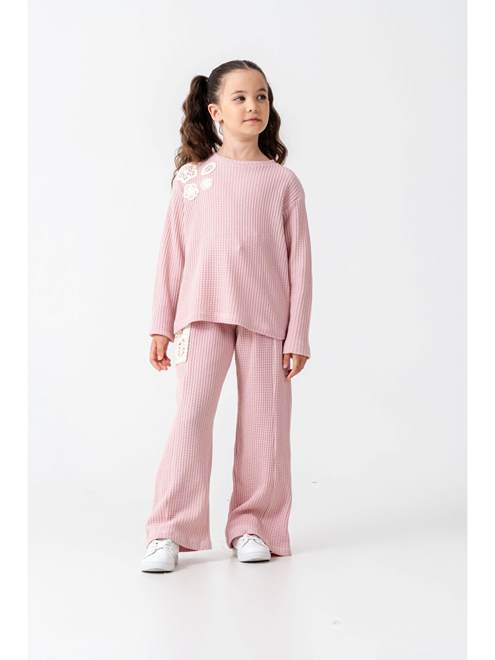 Pembe Kız Çocuk Dantelli İspanyol Paça Eşofman Takımı 7-10 Yaş