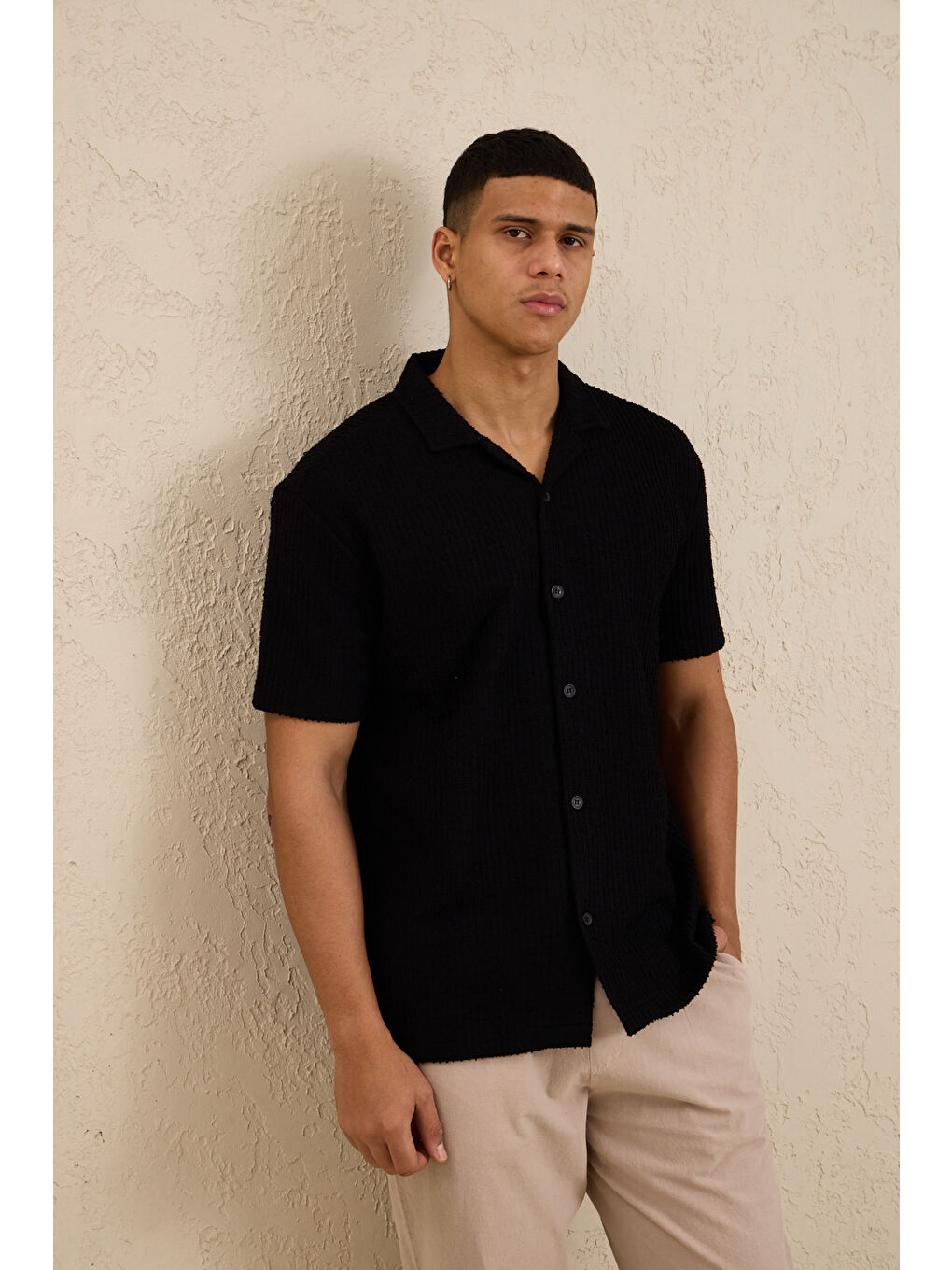 Erkek Teknik Kumaş Jakarlı Gömlek Siyah-5