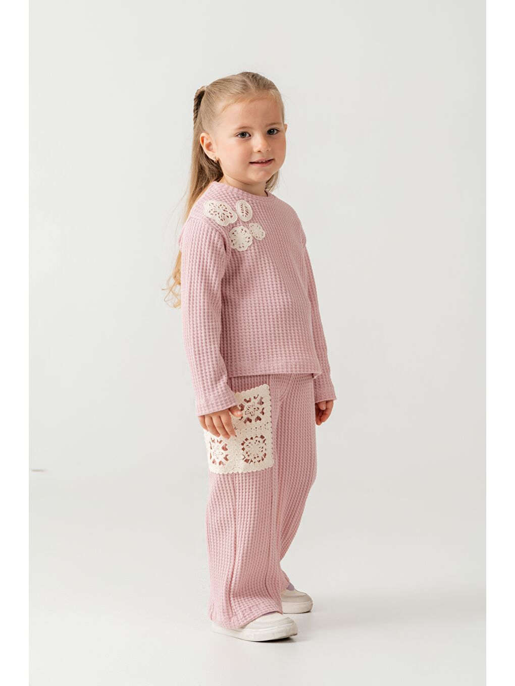 Pembe Kız Çocuk Dantelli İspanyol Paça Eşofman Takımı-2