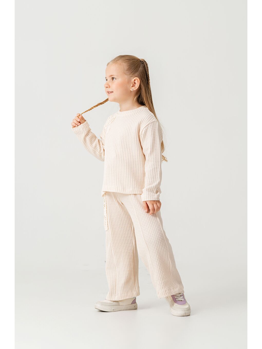 Ekru Kız Çocuk Dantelli İspanyol Paça Eşofman Takımı-4