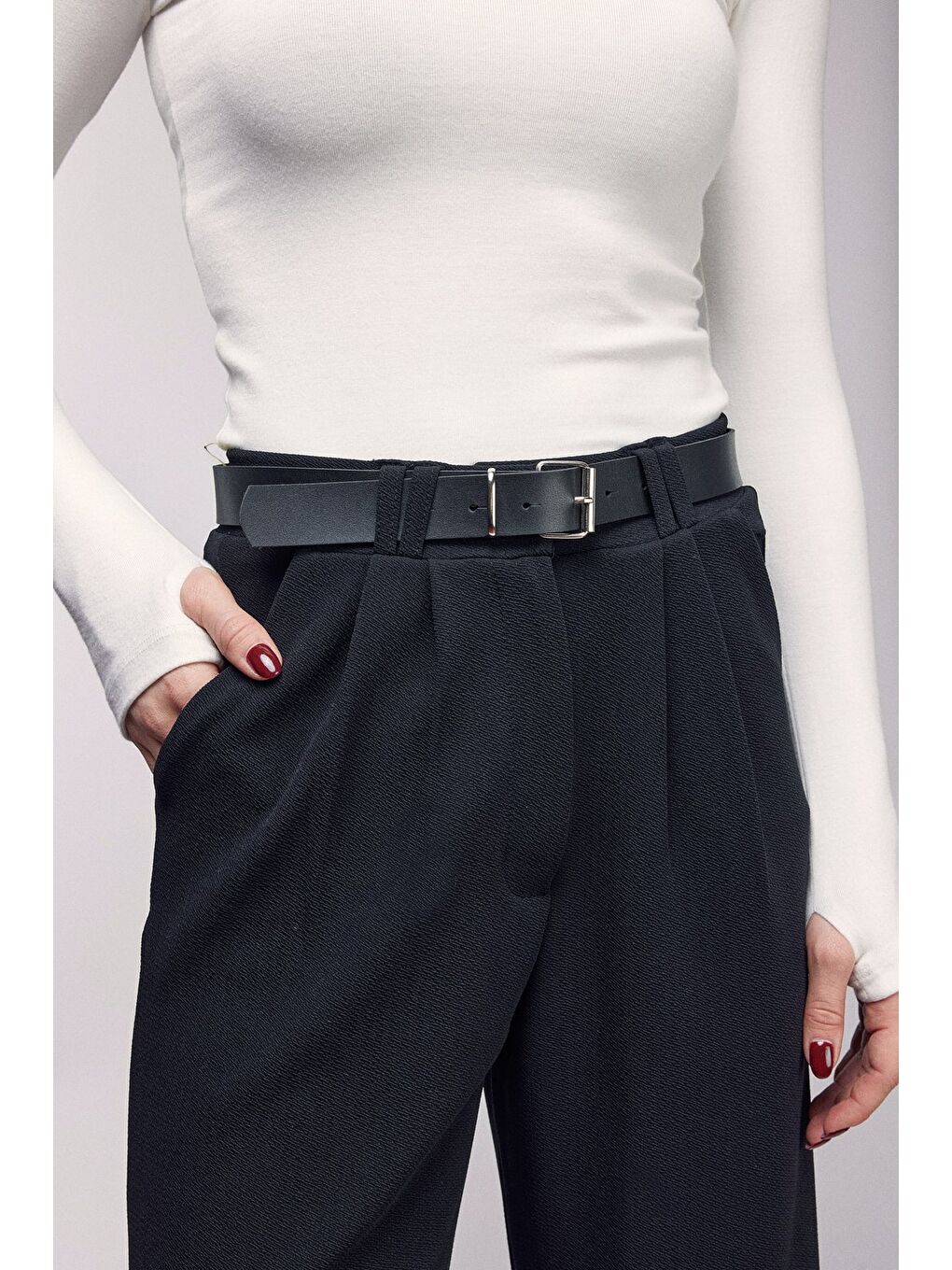 Siyah Kadın Yüksek Bel Elastanlı Palazzo Pantolon - Kemerli-4