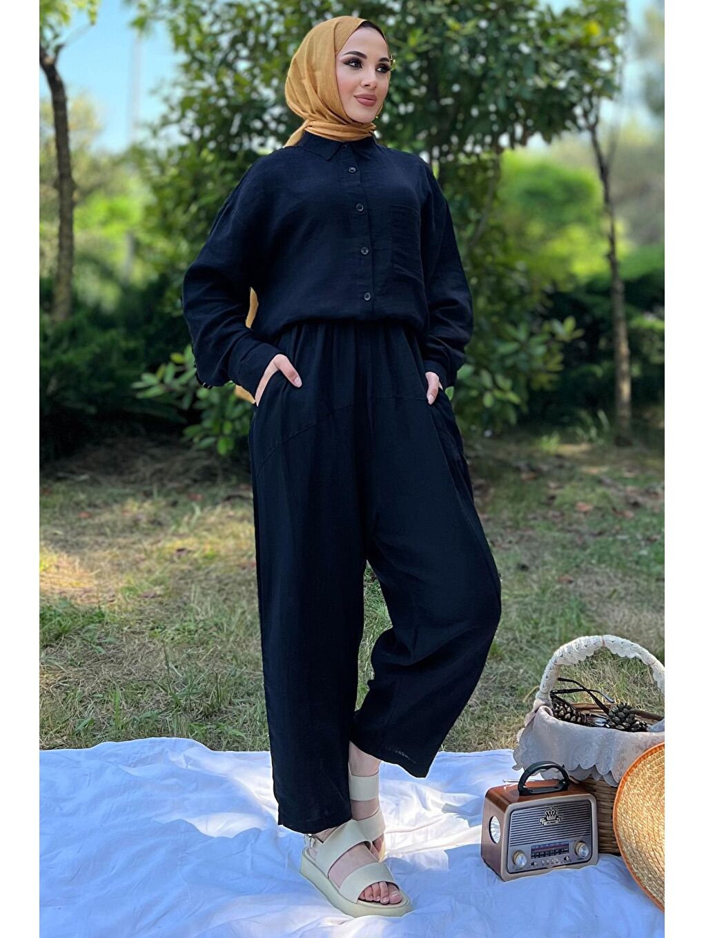 Siyah Gömlek Pantolon Tesettür İkili Takım