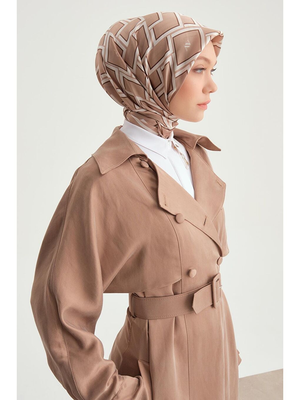 Kahverengi Çift Düğmeli Trençkot 24Y8701 Camel