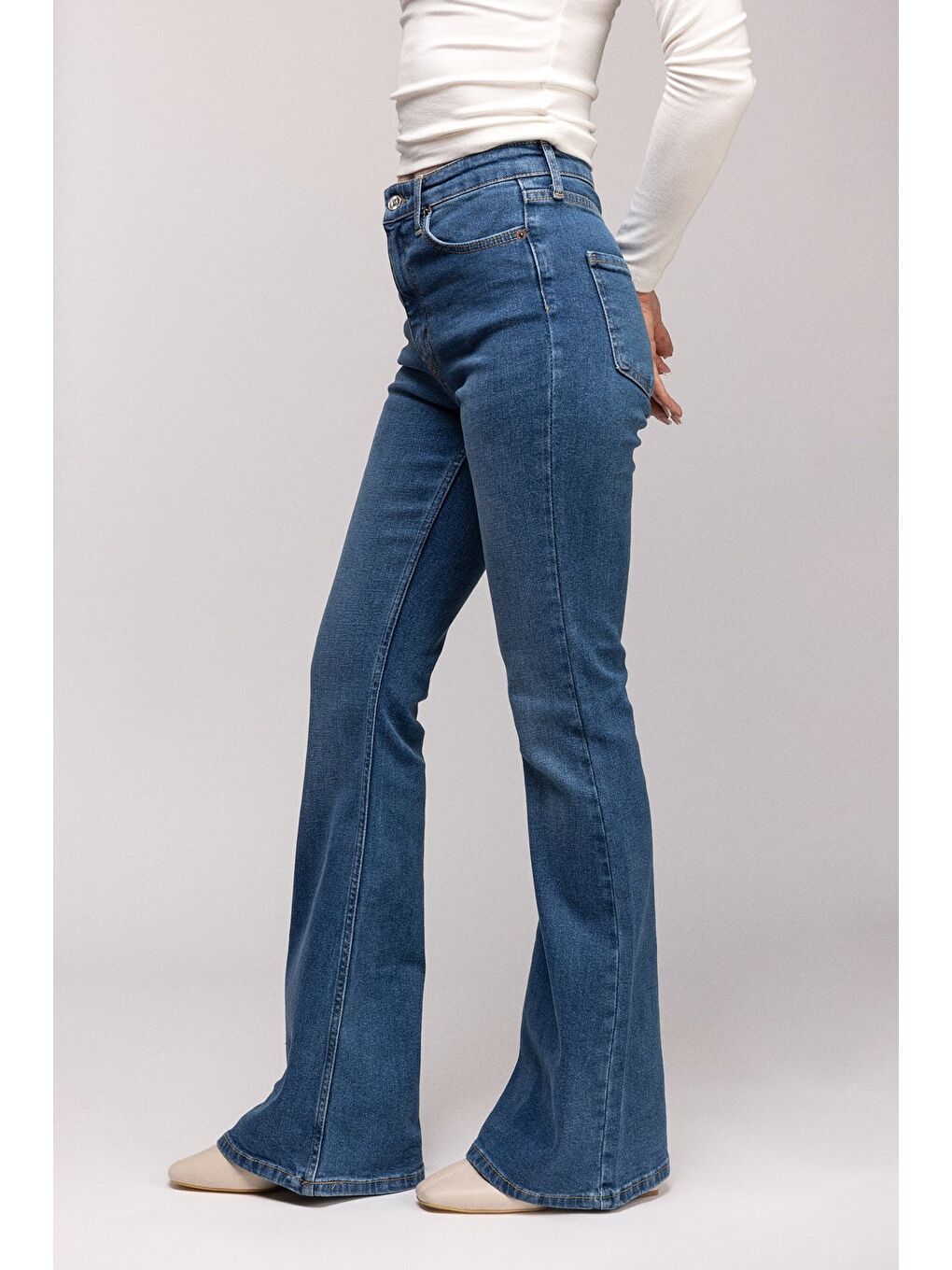 Mavi Kadın Yüksek Bel İspanyol Paça Elastanlı Jean Pantolon - '70s Style' Flare Jean-2