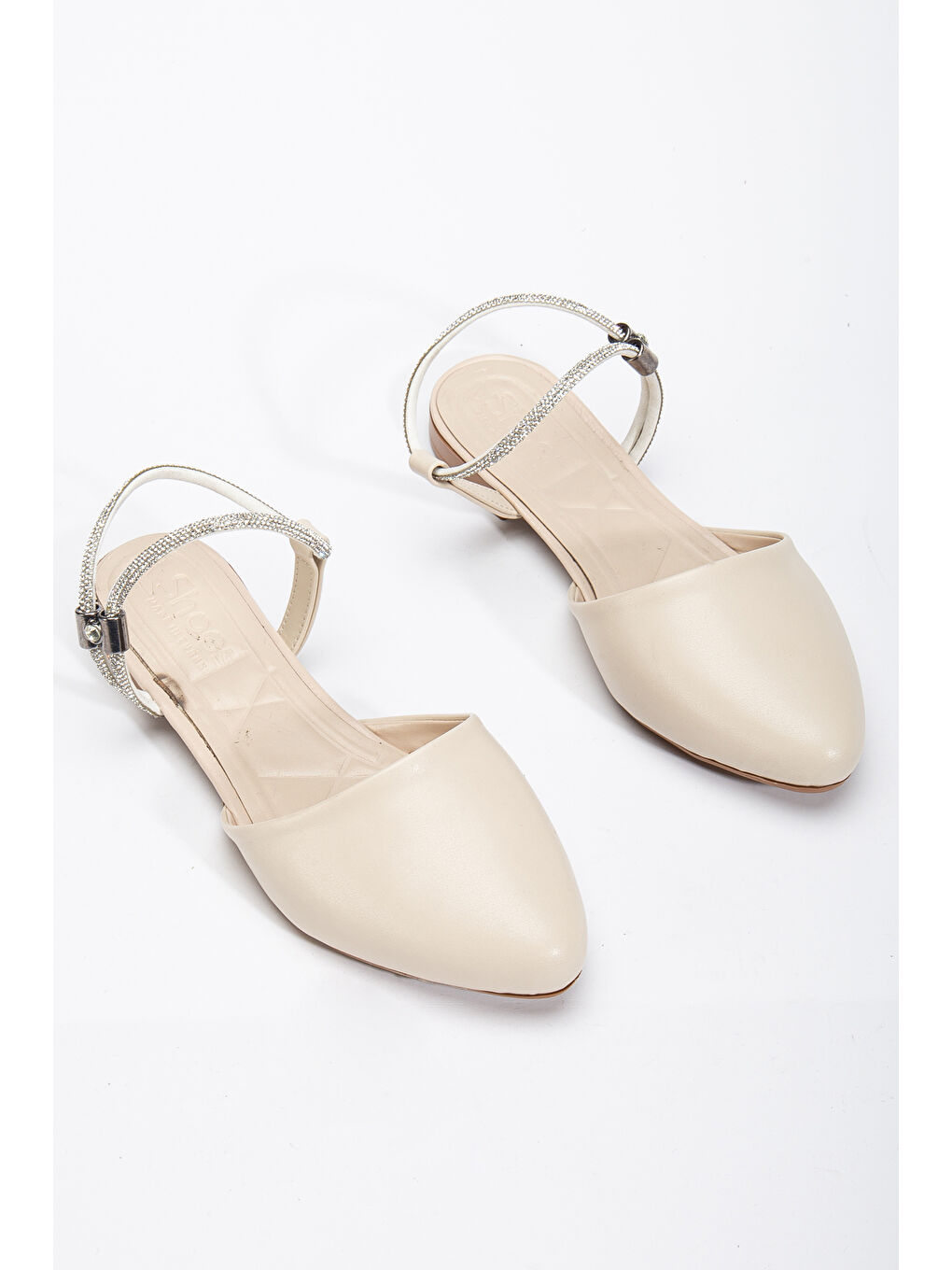 Kadın Bej Taş Halat Detaylı Babet-1