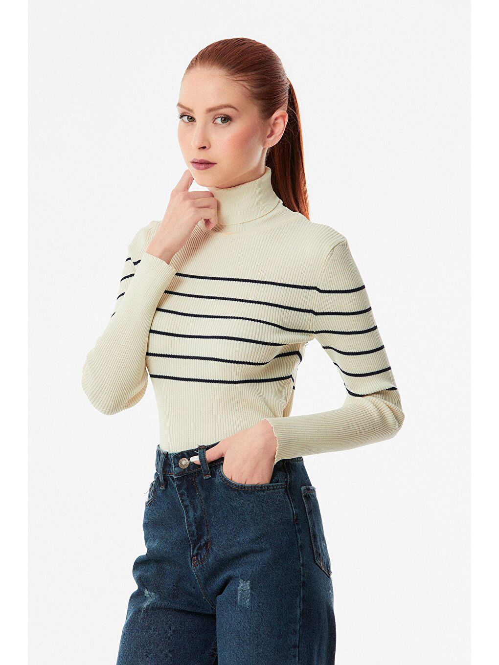 Bej Çizgili Balıkçı Yaka Triko Kazak-2