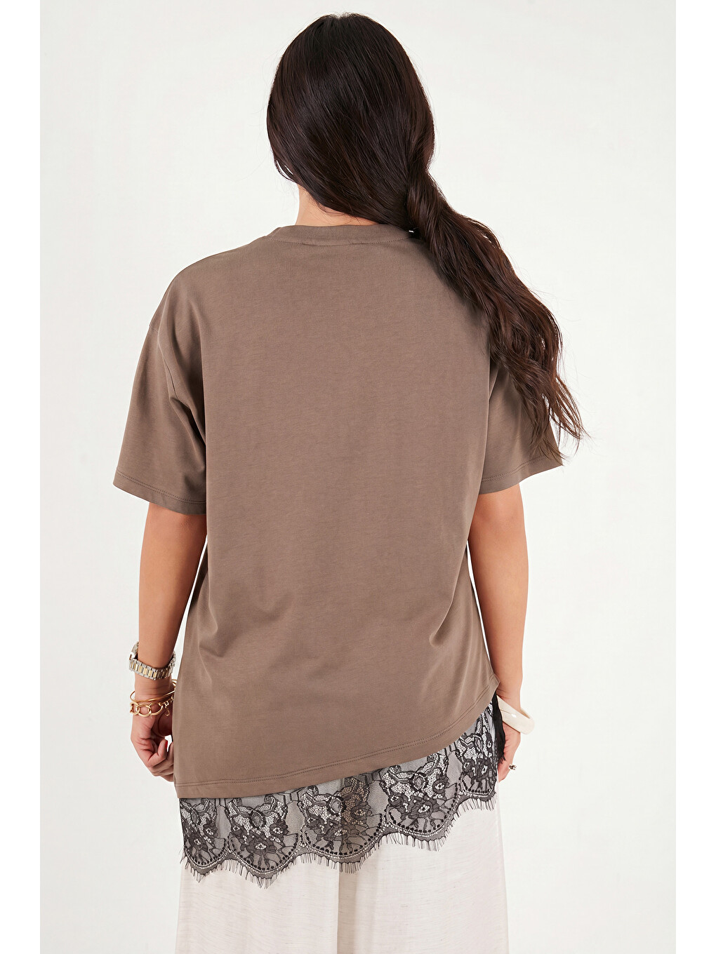 Kahverengi Pamuklu Kontrast Dantel Panelli Salaş Bisiklet Yaka T Shirt 5866992-6
